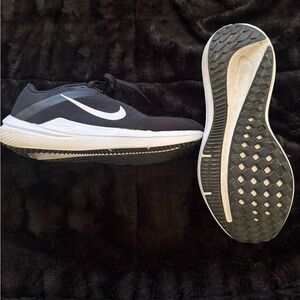 Nike Black and White Trainer Sneakers